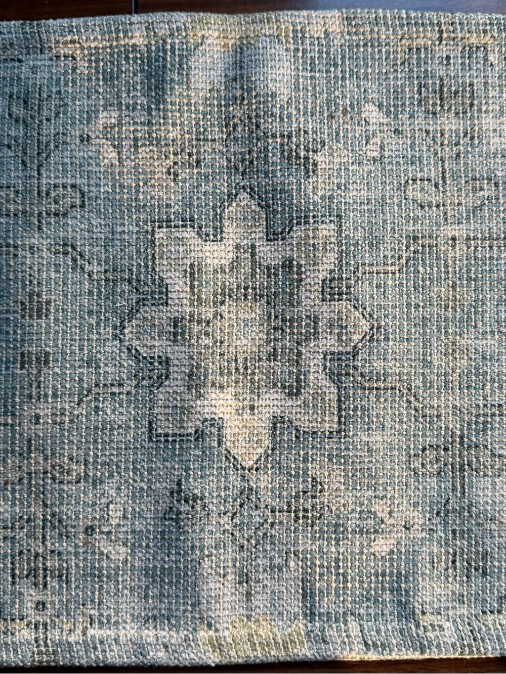 NICOLE MILLER HOME Kilim Green/Beige 8 Placemat Set.